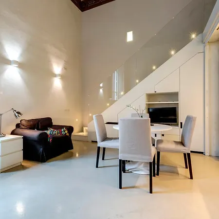 Crystal Apartment Florence